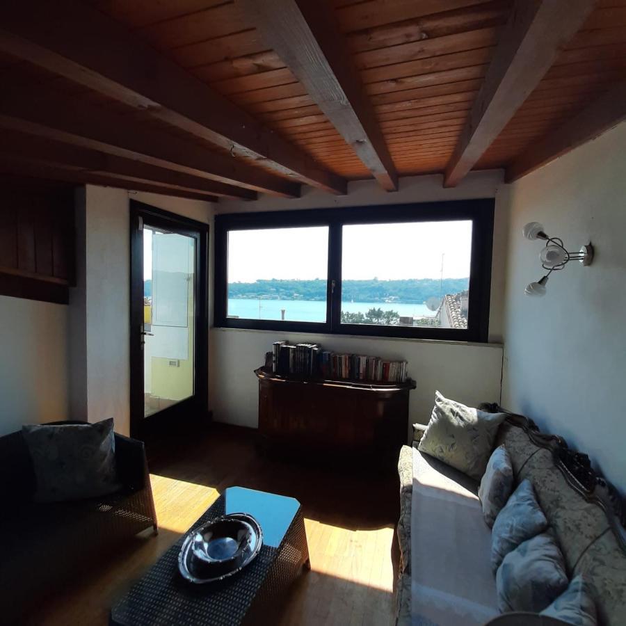 Loft Trabucco - In The Heart Of Salo City Center, Lake View, 4 Rooms Εξωτερικό φωτογραφία