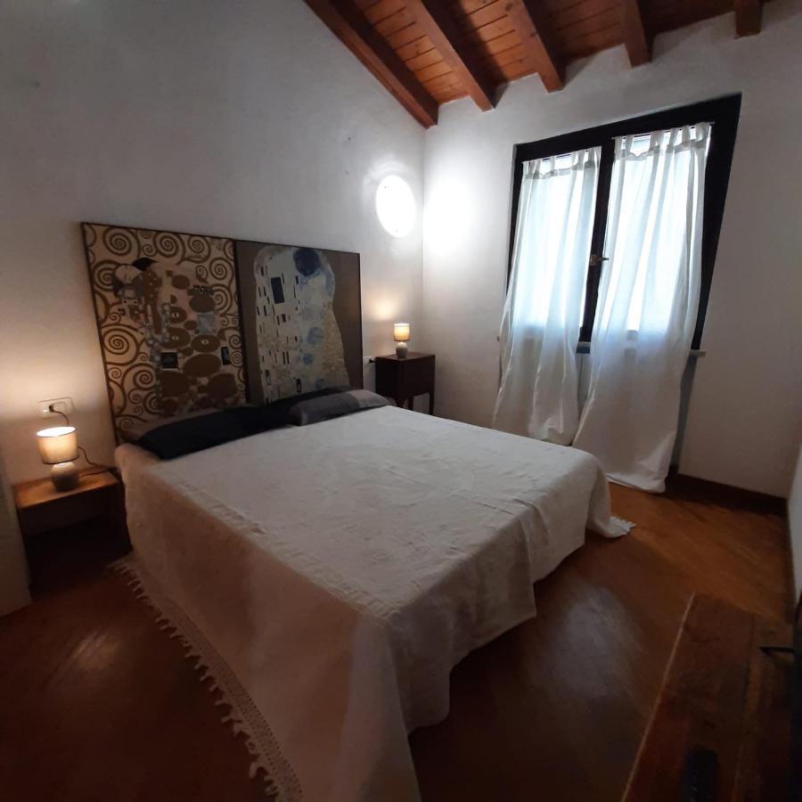 Loft Trabucco - In The Heart Of Salo City Center, Lake View, 4 Rooms Εξωτερικό φωτογραφία